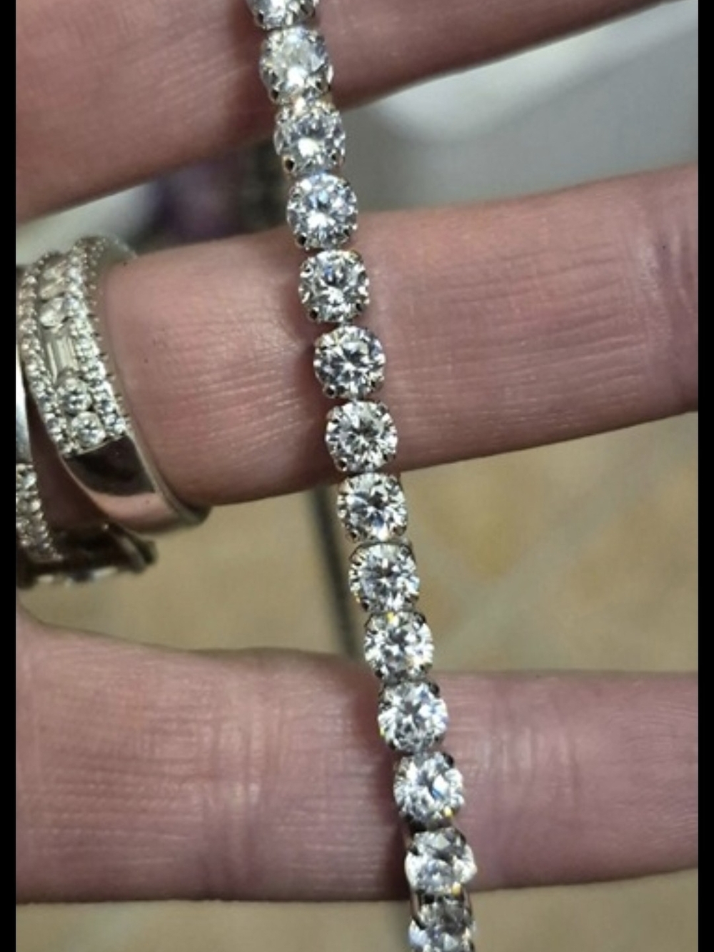 VVS1 9-9.5 Carat* 4mm Moissanite  Tennis Chain 20 Inches* New